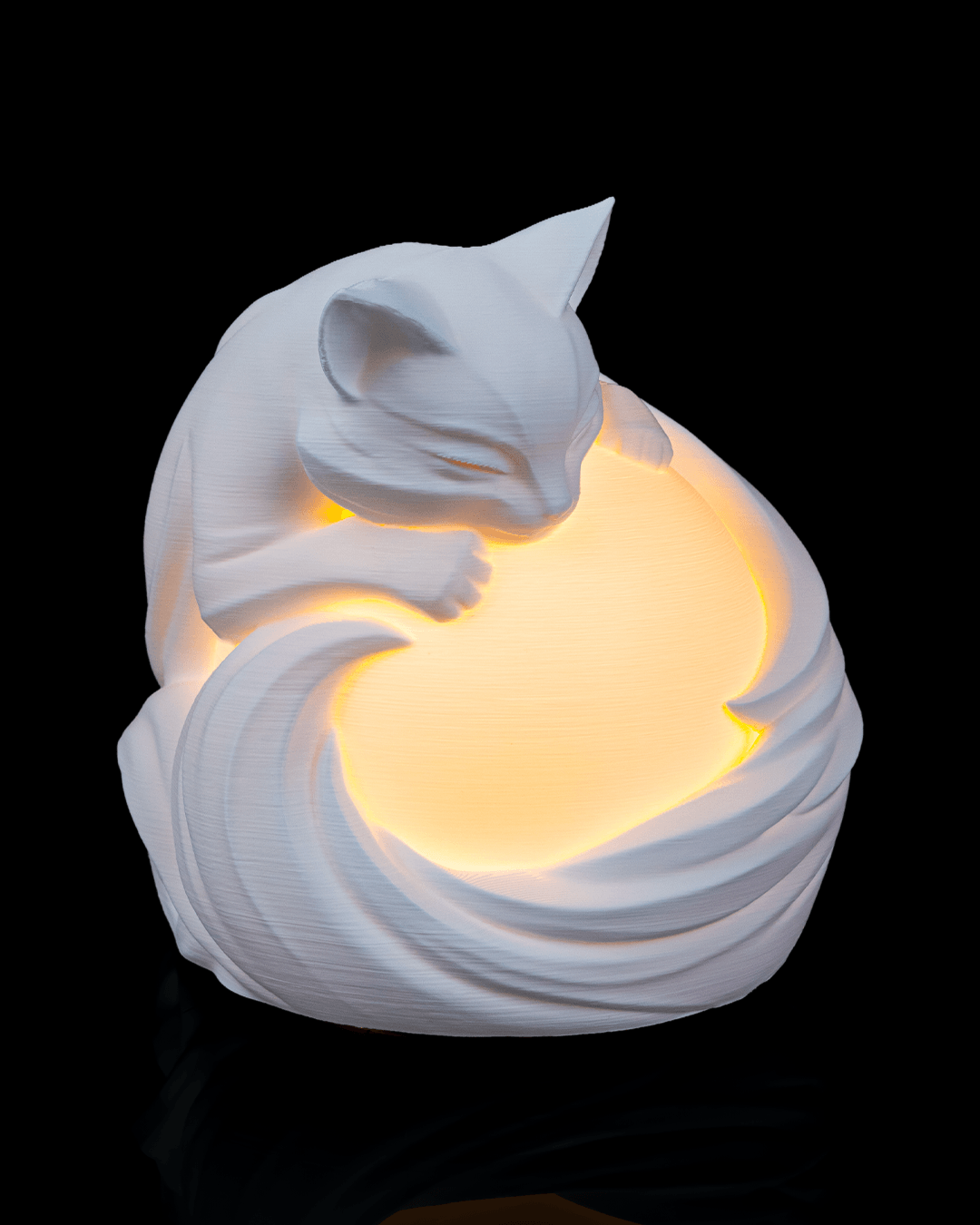 Feline Sphere - Table Lamp