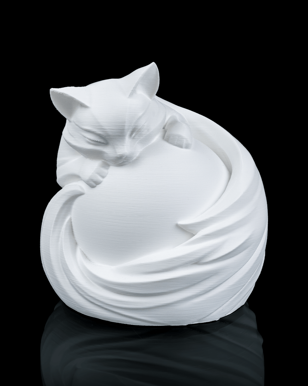 Feline Sphere - Table Lamp