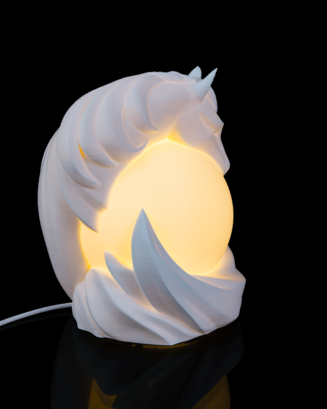 Stallion Sphere - Table Lamp